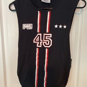 F45 Sleeveless top.